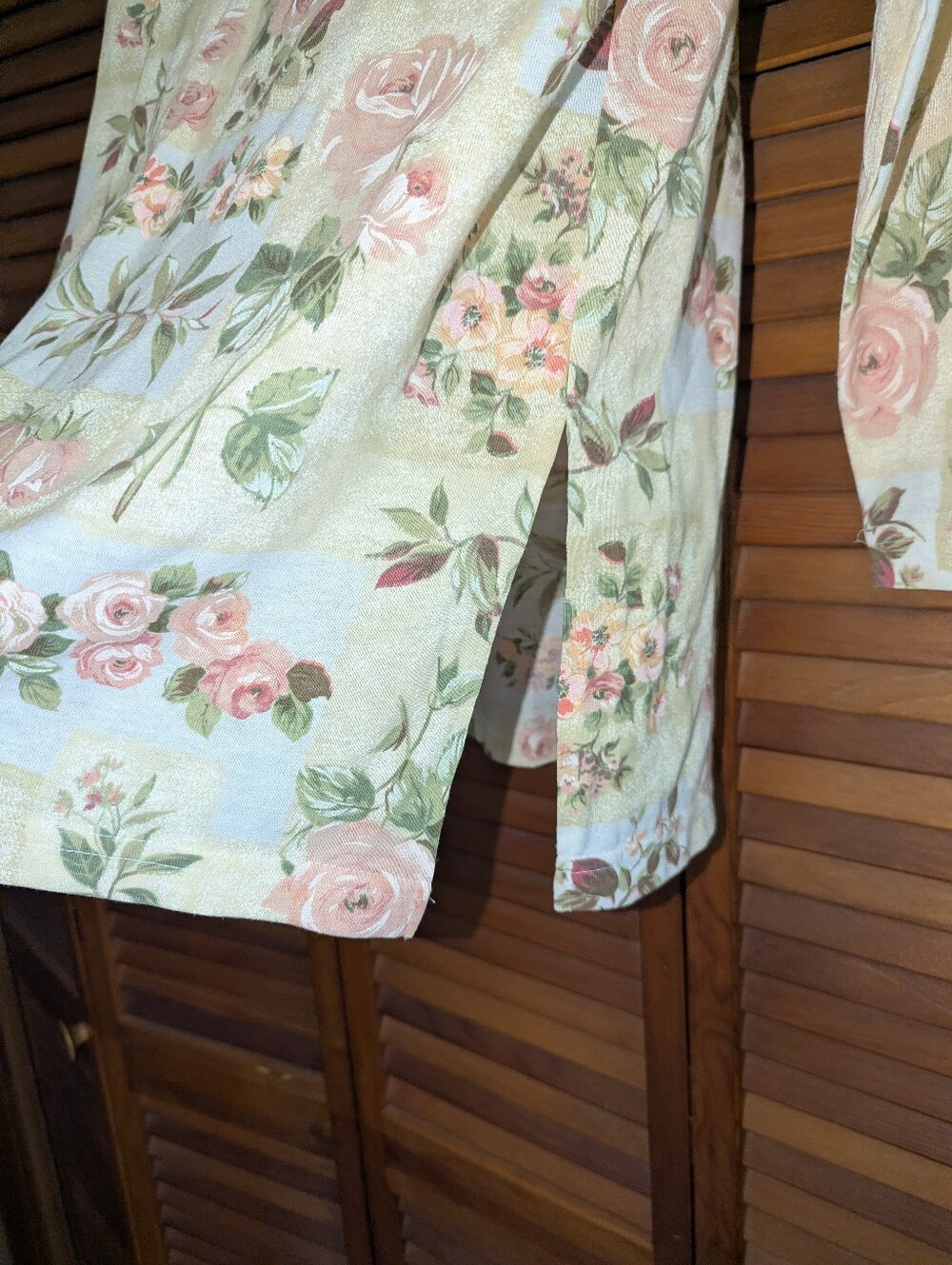 Vintage Romantic Cottagecore Roses Tunic - Picture 2 of 5